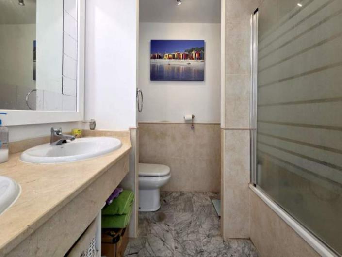 Image No.14-2 Bed Apartment for sale