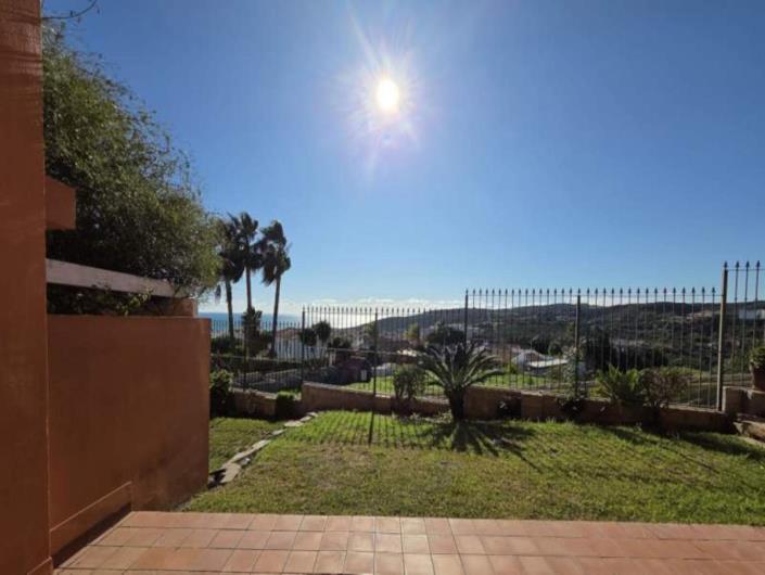 Image No.21-2 Bed Apartment for sale