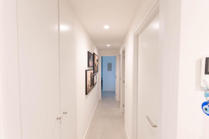 Image No.8-2 Bed Apartment for sale