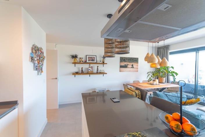 Image No.23-2 Bed Apartment for sale