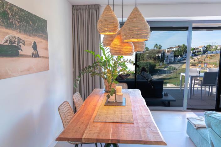 Image No.24-2 Bed Apartment for sale