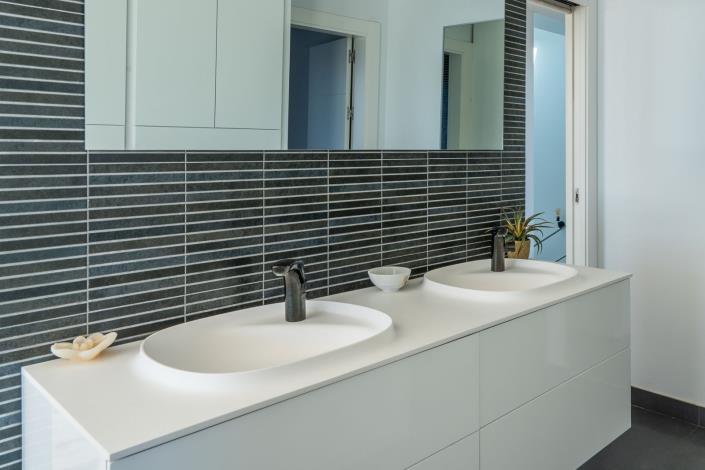 Image No.20-3 Bed Villa for sale