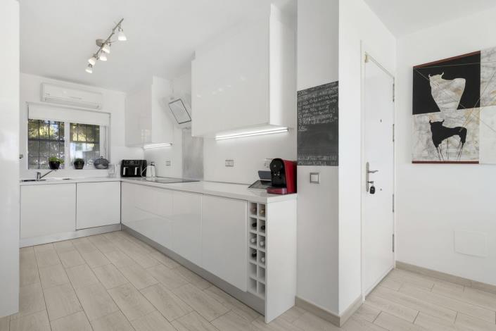 Image No.9-2 Bed Apartment for sale