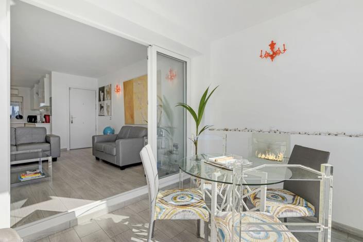 Image No.16-2 Bed Apartment for sale