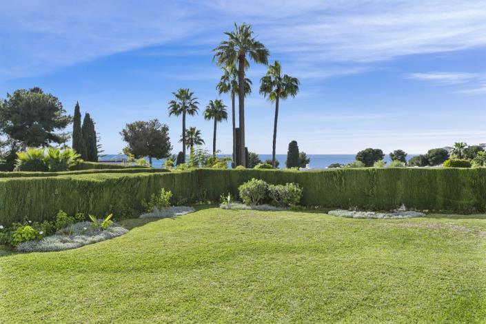 Image No.20-2 Bed Apartment for sale