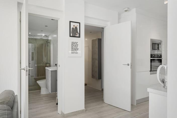 Image No.23-2 Bed Apartment for sale