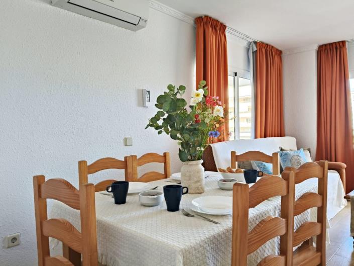 Image No.26-2 Bed Apartment for sale