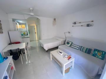 9-467d0cee5b725f3ef65f102a0c2e69c0