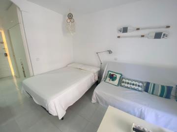 12-53013098fcab6c38b1379cd33298e050