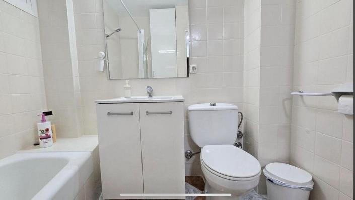 Image No.21-1 Bed Apartment for sale