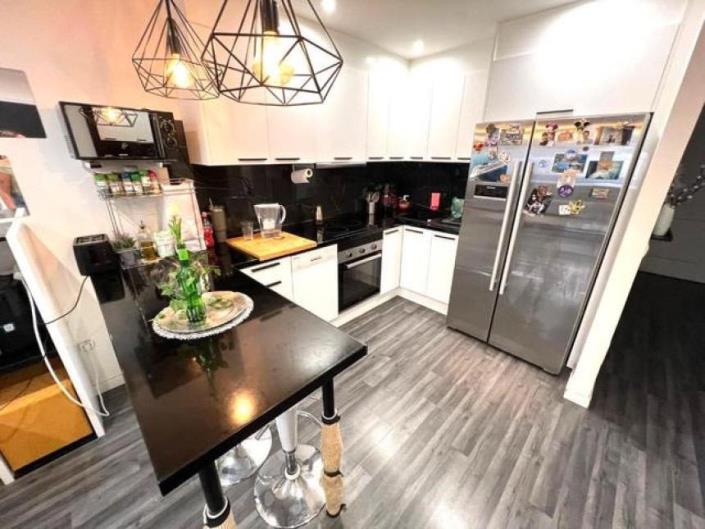 Image No.3-2 Bed Apartment for sale