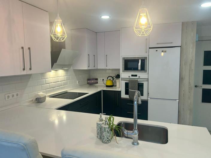 Image No.7-3 Bed Townhouse for sale