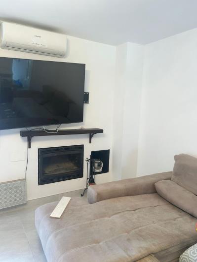 Image No.24-3 Bed Townhouse for sale