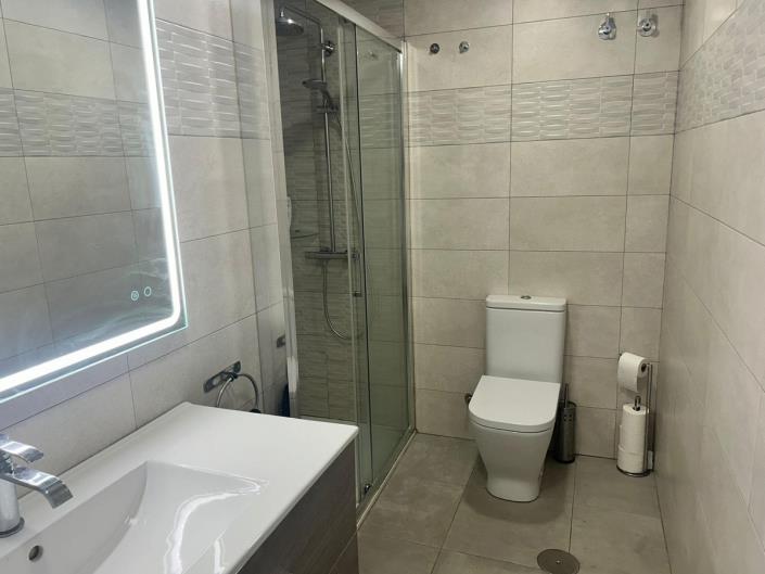 Image No.25-3 Bed Townhouse for sale