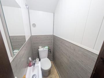 10-bb915d1cb19341576dcdc994b81ab9c5