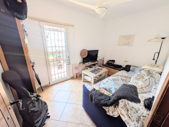 Image No.19-3 Bed Townhouse for sale