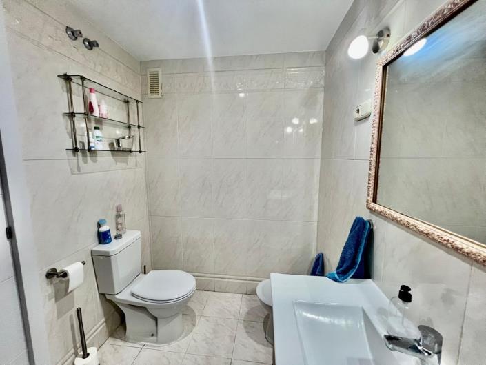 Image No.20-4 Bed Penthouse for sale