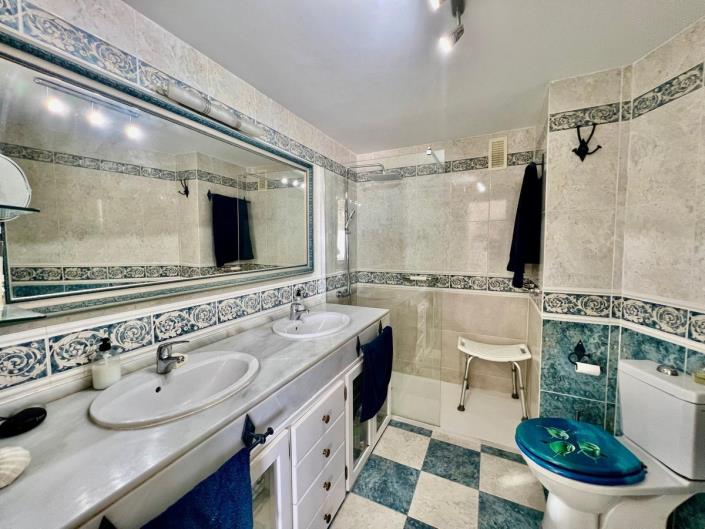 Image No.24-4 Bed Penthouse for sale