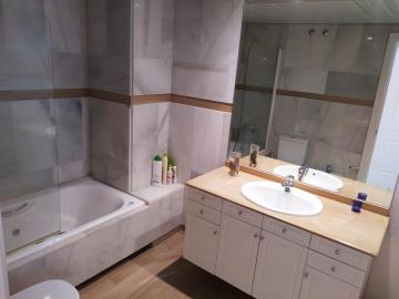 8-e64a9055bba3e77ac8aca3b893cdf826