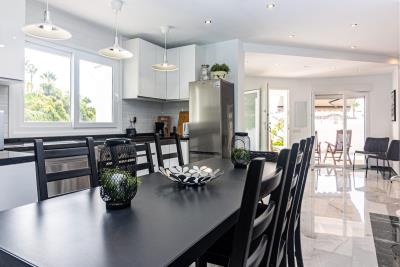 7-aa4cc561180b369757c0bb4af9886cd3