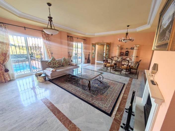 Image No.6-Villa / Détaché de 5 chambres à vendre à Montes de Malaga