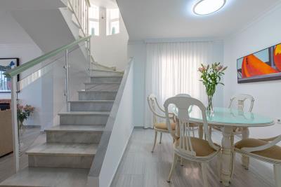 6-241328e1bcc9c0d8ce1222beb6c967a8