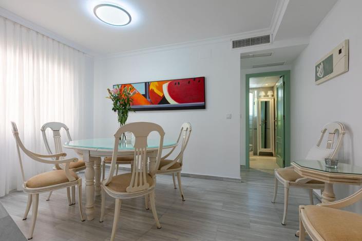 Image No.10-Jumelé de 4 chambres à vendre à Marbella