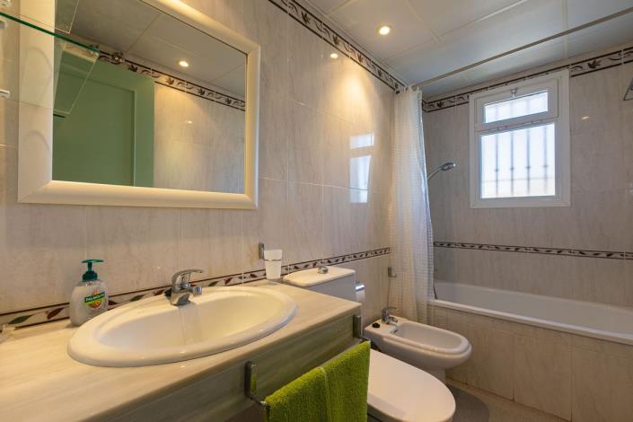 Image No.31-Jumelé de 4 chambres à vendre à Marbella