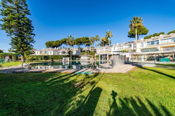 Image No.29-2 Bed Apartment for sale