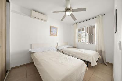 10-bb915d1cb19341576dcdc994b81ab9c5