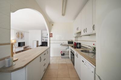 12-53013098fcab6c38b1379cd33298e050