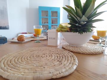 8-e64a9055bba3e77ac8aca3b893cdf826