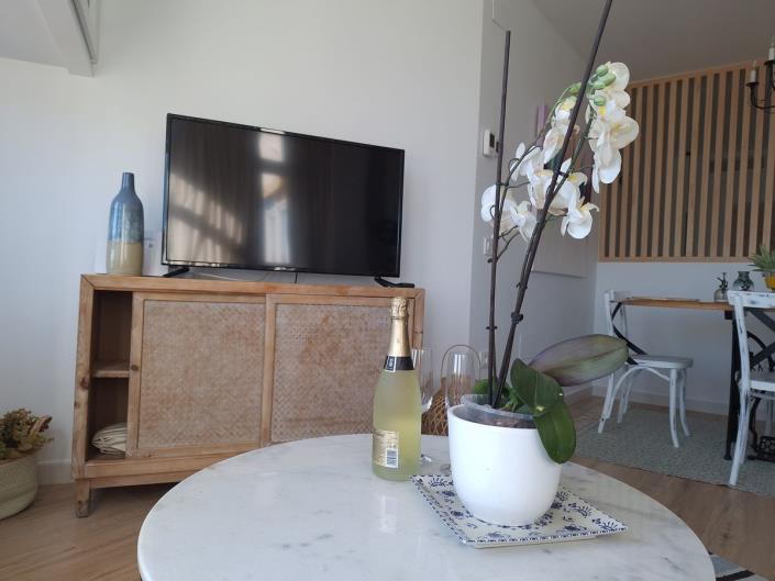 Image No.10-1 Bed Studio for sale