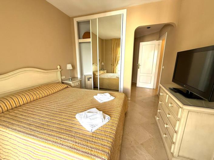 Image No.15-2 Bed Apartment for sale