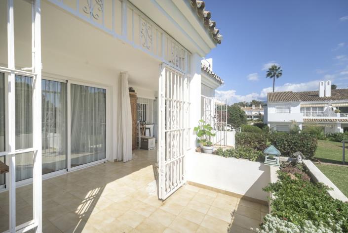 Image No.23-2 Bed Apartment for sale