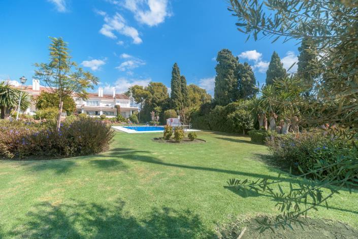 Image No.37-2 Bed Apartment for sale