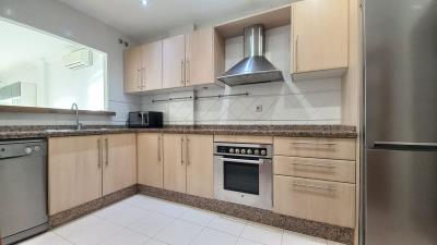 10-bb915d1cb19341576dcdc994b81ab9c5