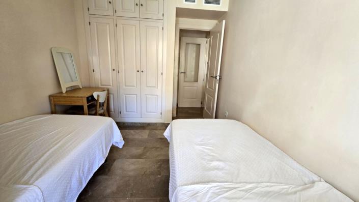 Image No.12-2 Bed Apartment for sale