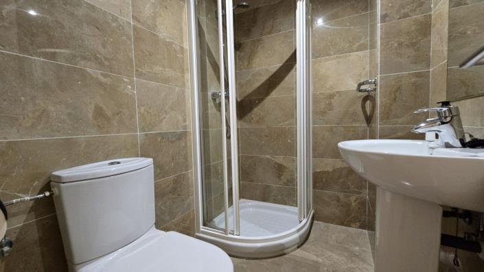 Image No.13-2 Bed Apartment for sale