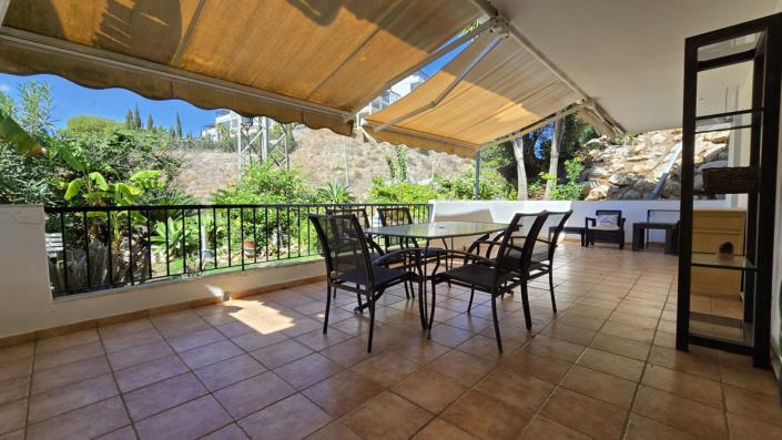 Image No.21-2 Bed Apartment for sale