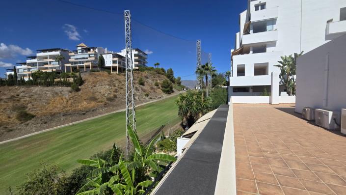 Image No.26-2 Bed Apartment for sale