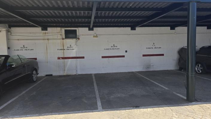 Image No.35-2 Bed Apartment for sale