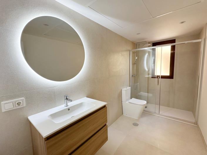 Image No.7-2 Bed Apartment for sale