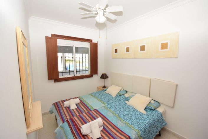 Image No.18-3 Bed Apartment for sale