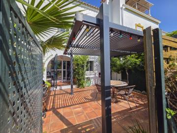 15-11d12f2f454f2f5e9b981fdd8b901d51