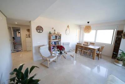 3-e898b2bb2a2fdfd06d2c39894dce8316