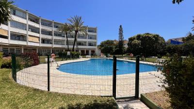 15-11d12f2f454f2f5e9b981fdd8b901d51