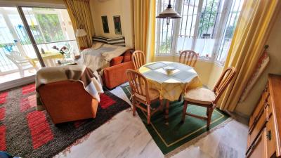 4-c23c0f86247804fa50226aecd8b0b2c8