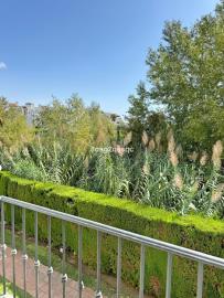 13-5fd73dea700db77384c091ca9818b1a9