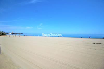 11-20939a0134ad724a8cb2a801094d15a4